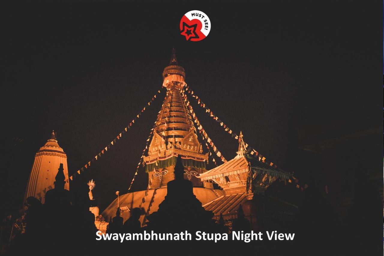 Oyo 591 Hotel Blue Moon Dharampur Bagian luar foto